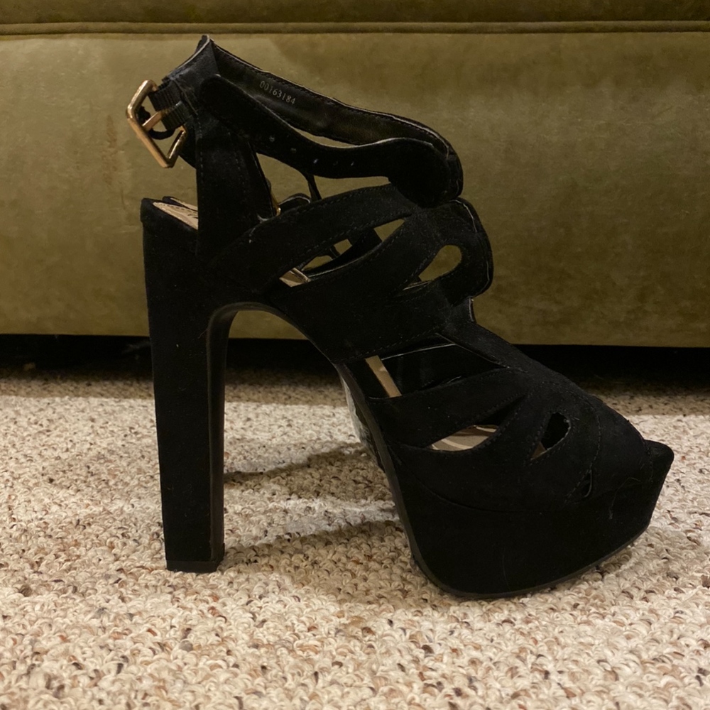 Forever 21 Black Heels